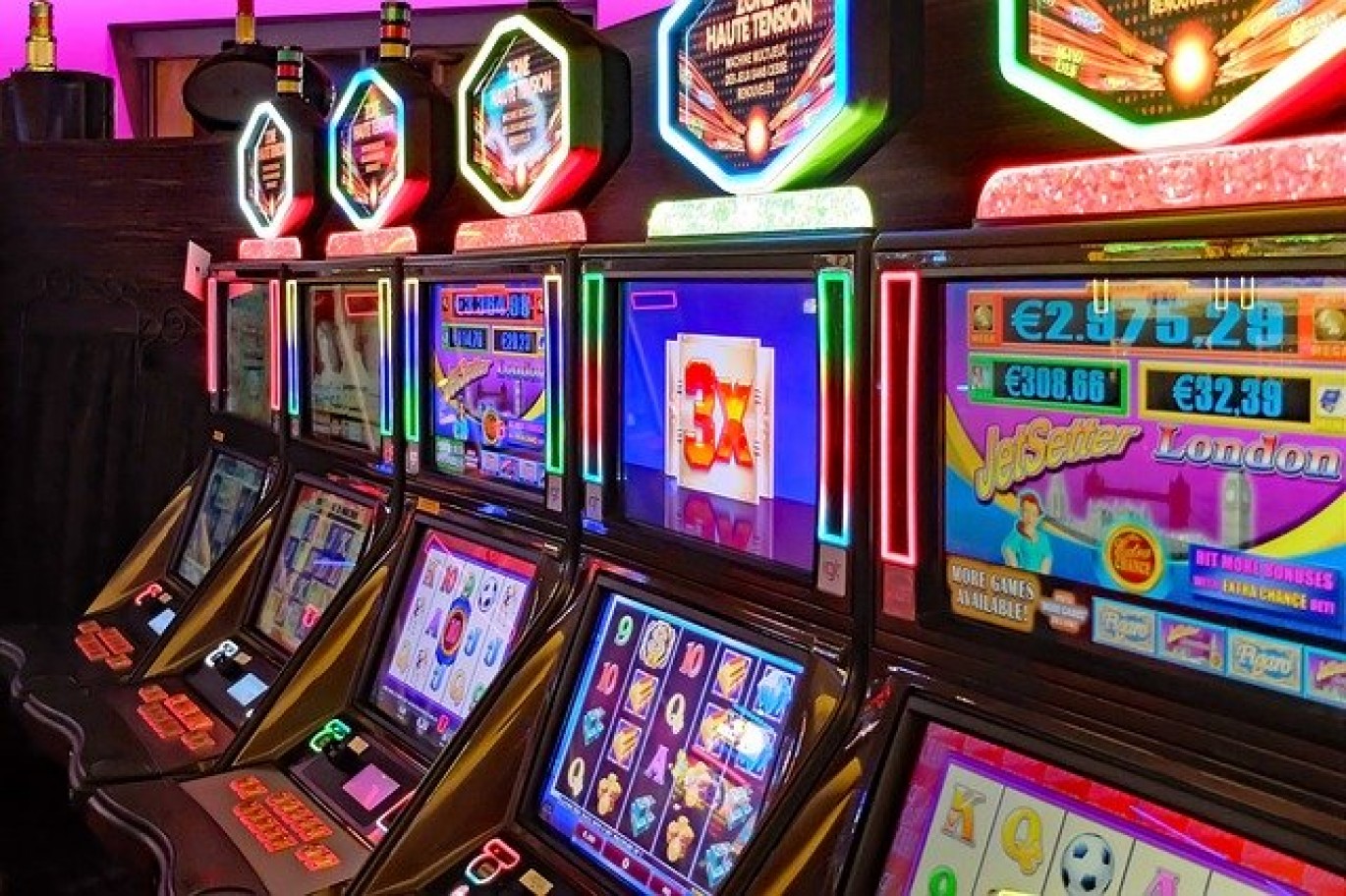 History of Slot Machines